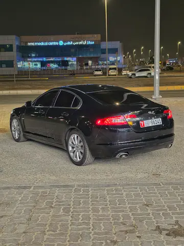 2011 Jaguar XF 照片 3