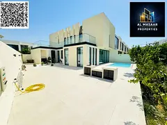 Corner villa overlooking a golf course, land area 4200 sq m, custom finishing with a private pool, p