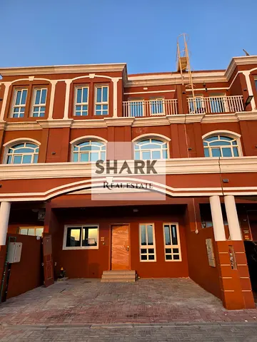 Uptown Al Zahia 4 Rooms Area: 2,228.13 sq m Area: 207.201 sq m Price: 800,000 Electricity and sewage connected Direct sale