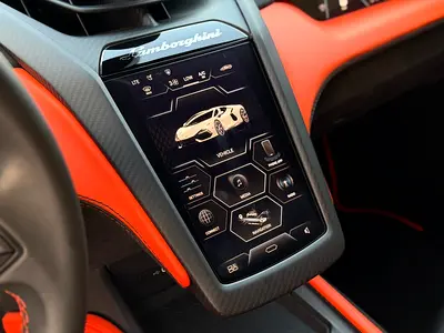 صورة مصغرة 17 لـ 2024 Lamborghini REVUELTO