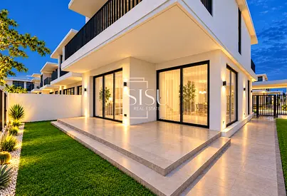Landscaped | Single Row | Big Plot
