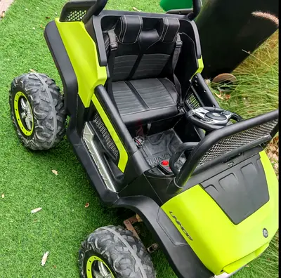 Mercedes big buggy 4 wheel drive. Unimog