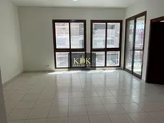 Bright 1BR | Unfurnished | Prime location