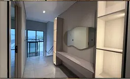 Luxury Corner | Single Row | Burj Khalifa View