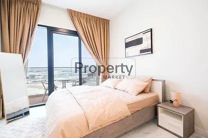 High Floor | Balcony | Near Metro | Furnished