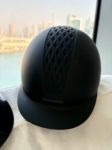 Fouganza riding helmet
