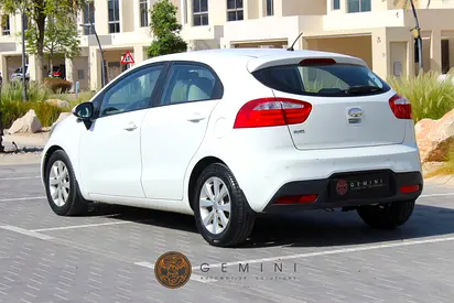 2014 KIA RIO — фото 7