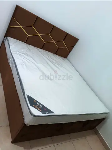 BRAND NEW KING SIZE LUXURY BED WITH MATTRESS FOR SALE