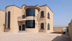 Brand NEW l Stunning 5 Bed Private Villa l Arabic Modern Styling l Spacious Plot l Clean & Bright l 