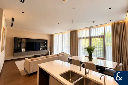 Fully Upgraded | Vacant On Transfer | Duplex