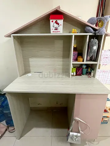 Study table for sale