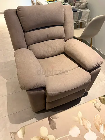 Single seater recliner sofa