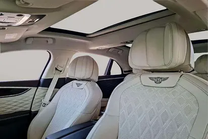 2021 Bentley FLYING SPUR 缩略图 11