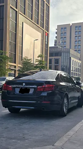2012 BMW 5-SERIES 照片 5