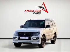 2020 Mitsubishi PAJARO