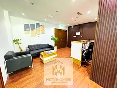 FITTED OFFICE- SPACIOUS- HIGH FLOOR- GOOD VIEW