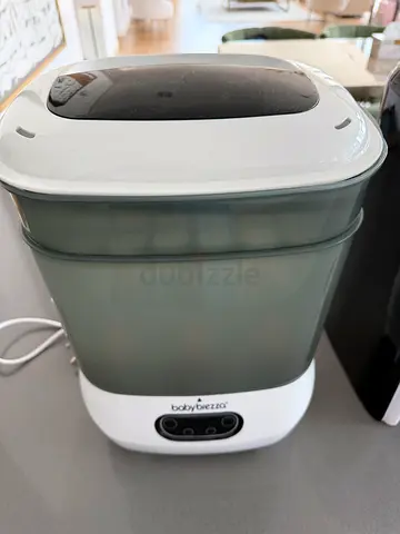 Baby Brezza Bottle Sterilizer and Dryer - Compact, Used