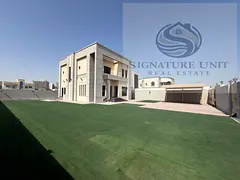 Spacious 5BR Villa with Living Area | Parking