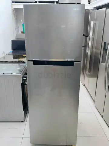 Samsung Top Freezer Refrigerator - Silver, Good Working Condition