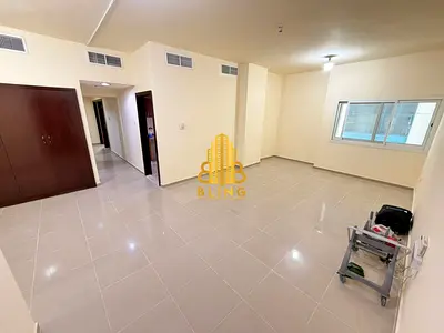 Splendid 3BHK With Balcony & Built-In Cupboards