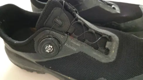 S3S Fashion black athletic sneakers