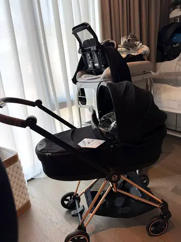 Cybex
