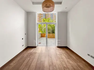 Unfurnished | Garden View | 1BR/2 Bath | Vacant