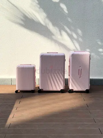 RIMOWA