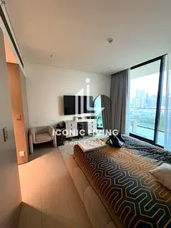 Stunning Fully Furnished Studio | Modern Living