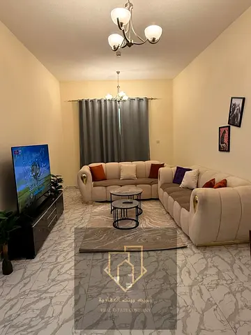 Distinctive one-bedroom apartment with a living room in a prime location | Very clean furnishings |