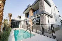 Type B | Single Row | Private Pool | Park Backing