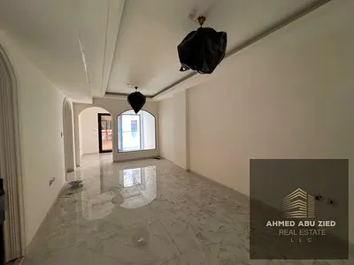 شقة رائعه جدا أول ساكن بالميزانين غرفتين وصالة ومجلس بالتلة عجمان، 3 حمامات وبلكونة وخزائن وشهر مجاني مع مسبح وجاكوزي بـ 48 ألف على 4 أو 6 دفعات