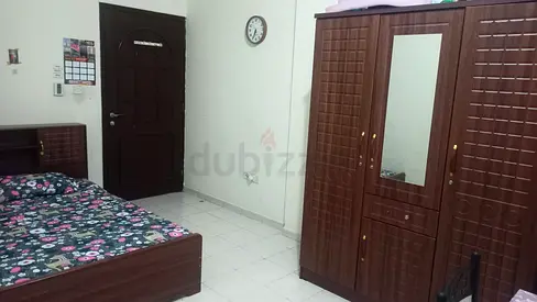 Furnished Room with sharing bath room opposite to Phoniex hospital in shabia 10 for 2300/month