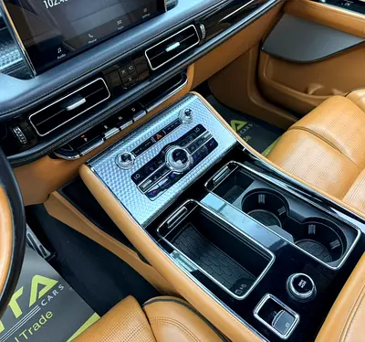 2020 Lincoln AVIATOR — миниатюра 18