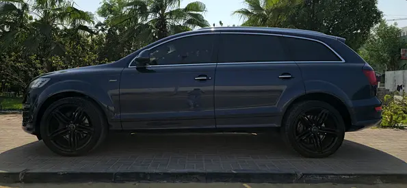 صورة 4 لـ 2016 AUDI Q7