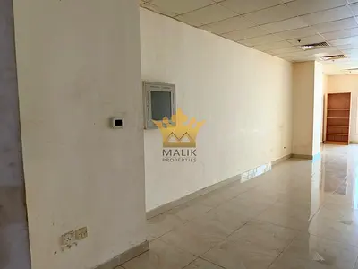 Bright & Spacious Shop for Rent | Fitted | Private Pantry & Washroom