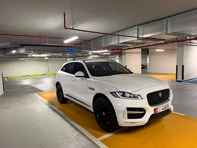 2018 Jaguar F-PACE — фото 3