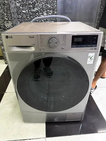 LG 11 kg Vivace, TWICE TIME USE , 2025 Manufacture Washing Machine F4V5EYLYP  , DELIVERY + WARRANTY