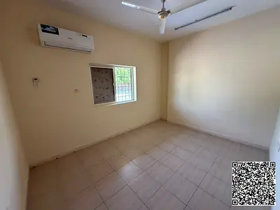 للايجار استديو مطبخ منفصل مساحه واسعه و موقع مميز قريب الخدمات و بجانب شارع محمد بن زايد في المويهات 3 ب 18 الفؤ