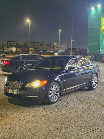 2011 Jaguar XF Premium Luxury GCC Specs