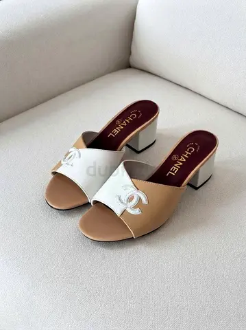 CHANEL WOMEN SHOES