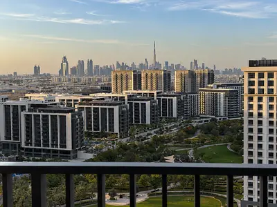 Upgraded & Fully Furnished 2-Bedroom with Iconic Skyline Views – Park Horizon, Dubai Hills Estate