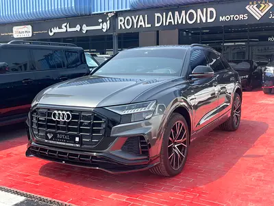 2023 Audi Q8 55 TFSI quattro S line Sport Package - GCC Specs