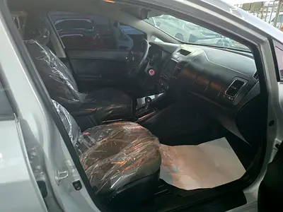 صورة مصغرة 17 لـ 2018 KIA FORTE