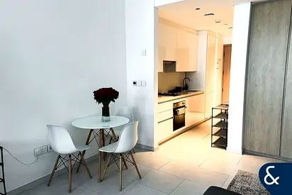 Canal Views | Vacant | Furnished