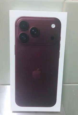 18 PRO Max 256  Burgundy