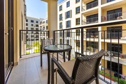 Fully Furnished I Best Lay Out I Community View