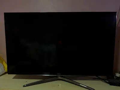 Samsung 49-inch LED TV in good working condition