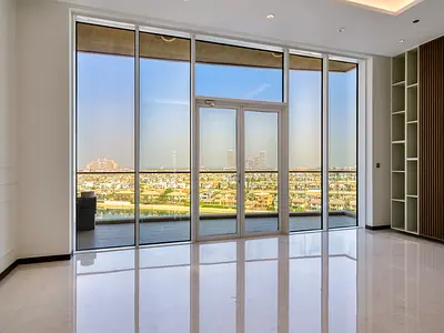 Tiara Residence Gem | Beach Access | Sea Views