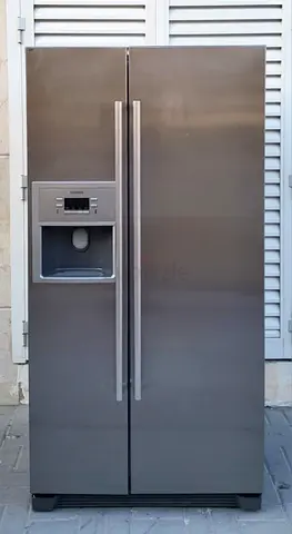 SIEMENS brand Refrigerator 570 liter capacity with perfect cooling condition